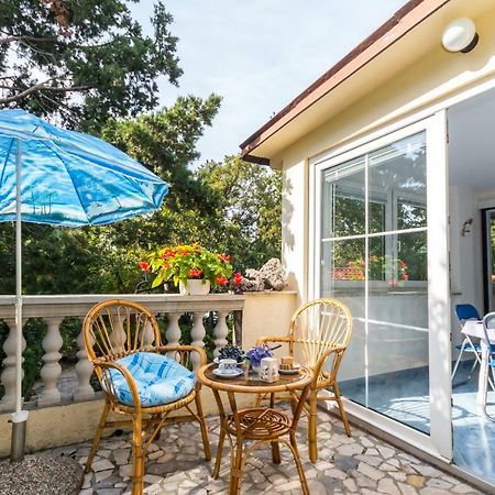 קראליביצה Apartmani "Ostro" Crikvenica מראה חיצוני תמונה